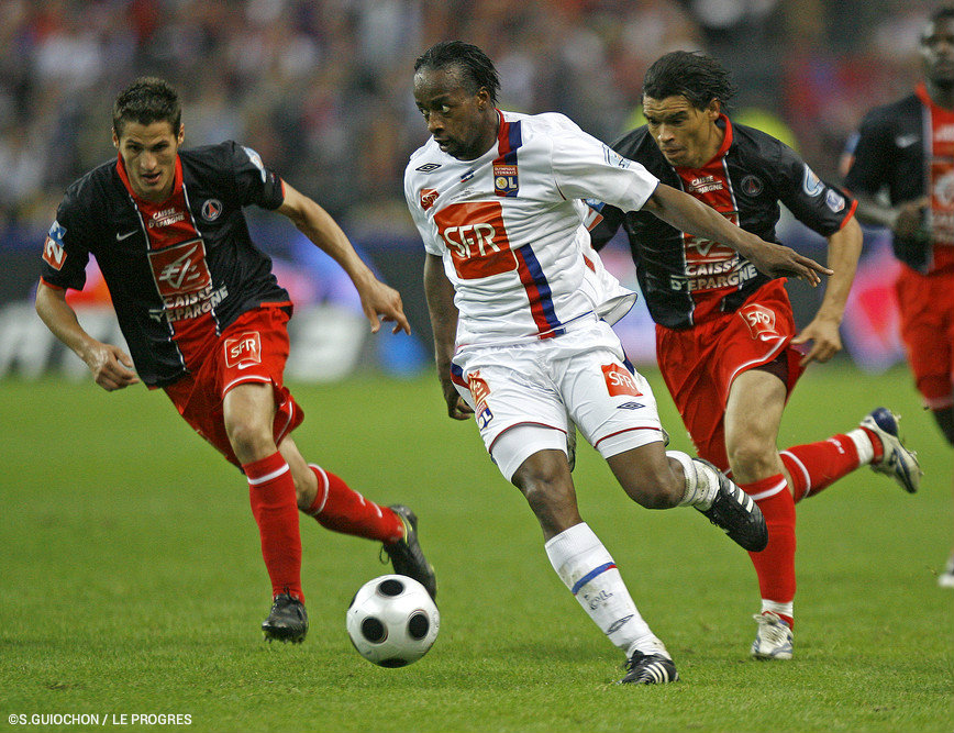 窗口期体能课后,夏洛特黄蜂止住颓势备战法国杯,球迷炸锅,赛程密集仍需轮换的简单介绍-开云官网